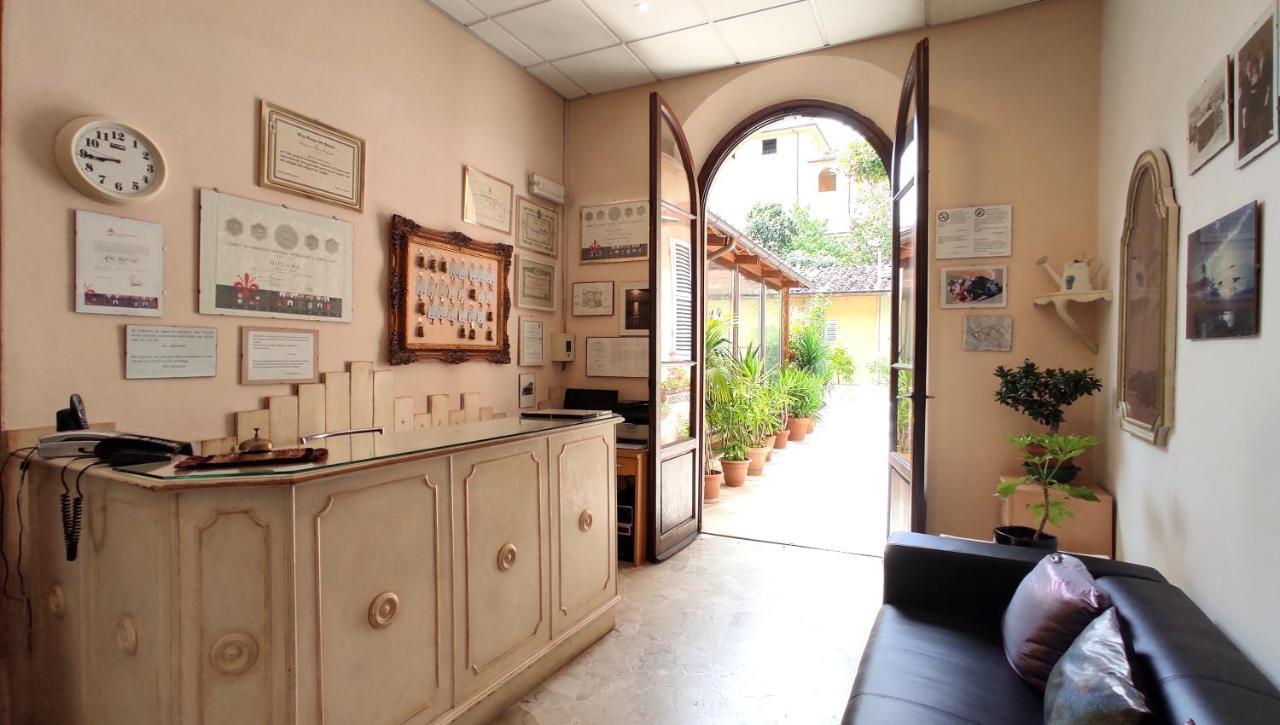 Hotel Rita Major Firenze Bagian luar foto