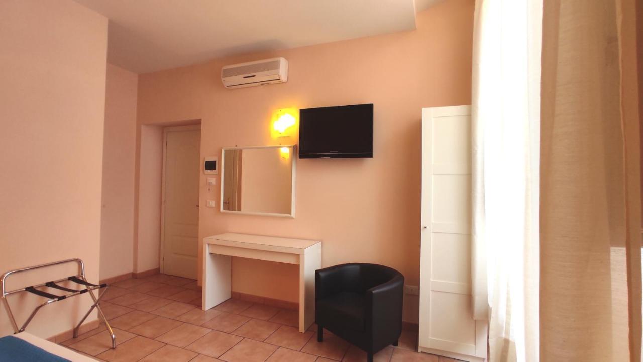 Hotel Rita Major Firenze Bagian luar foto