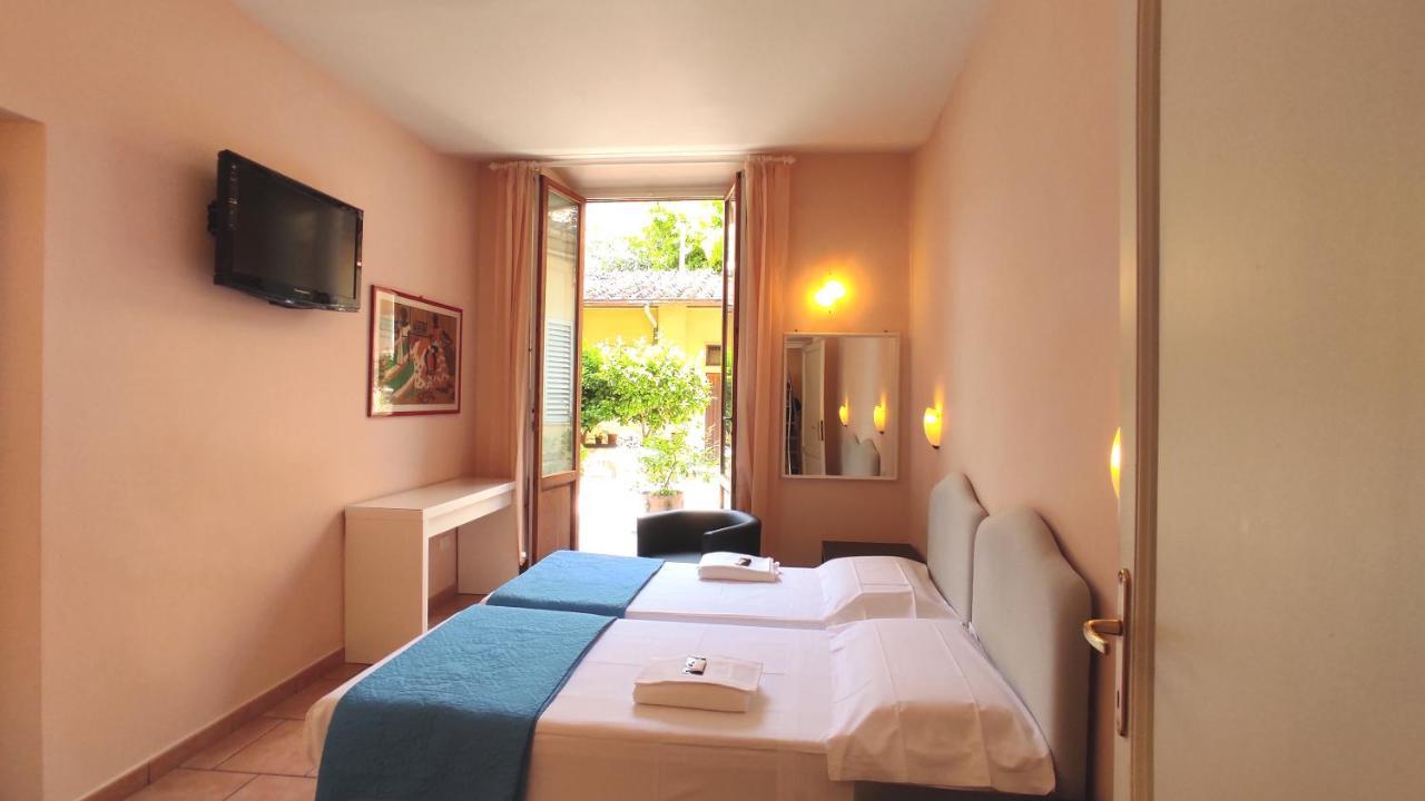 Hotel Rita Major Firenze Bagian luar foto