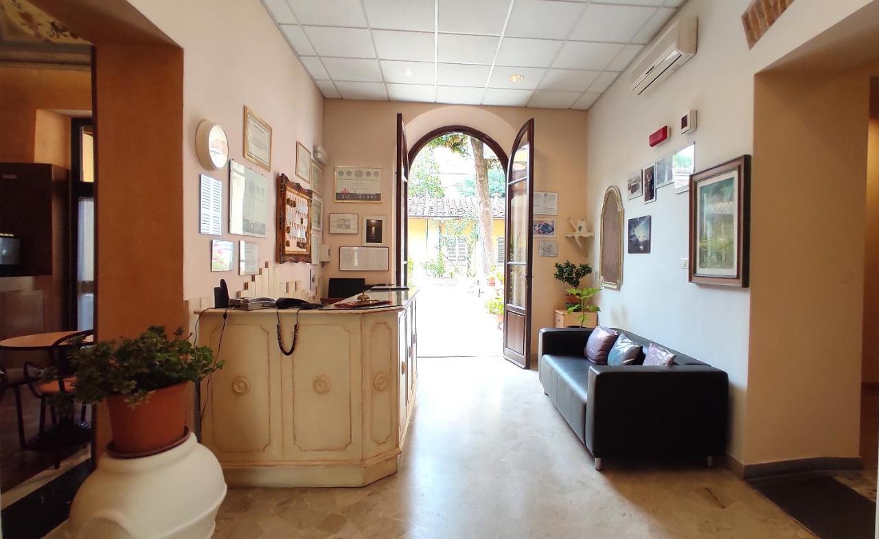Hotel Rita Major Firenze Bagian luar foto