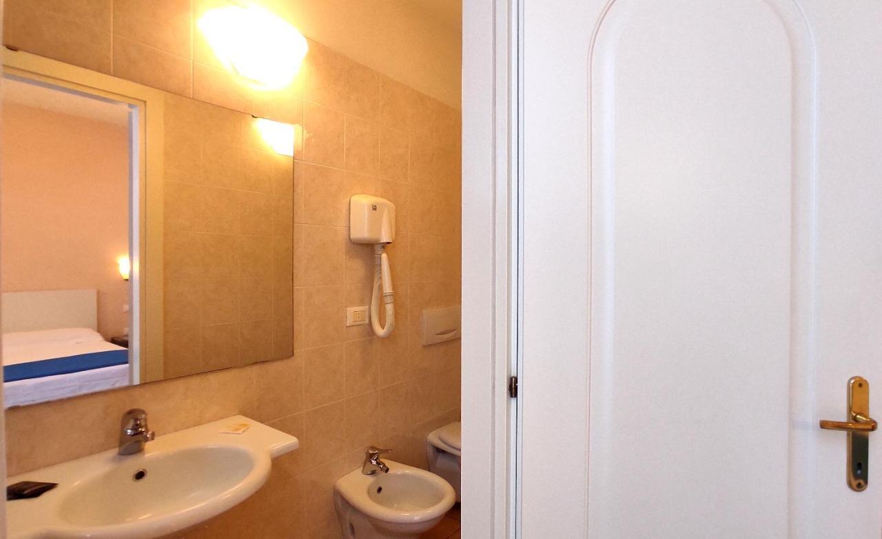 Hotel Rita Major Firenze Bagian luar foto