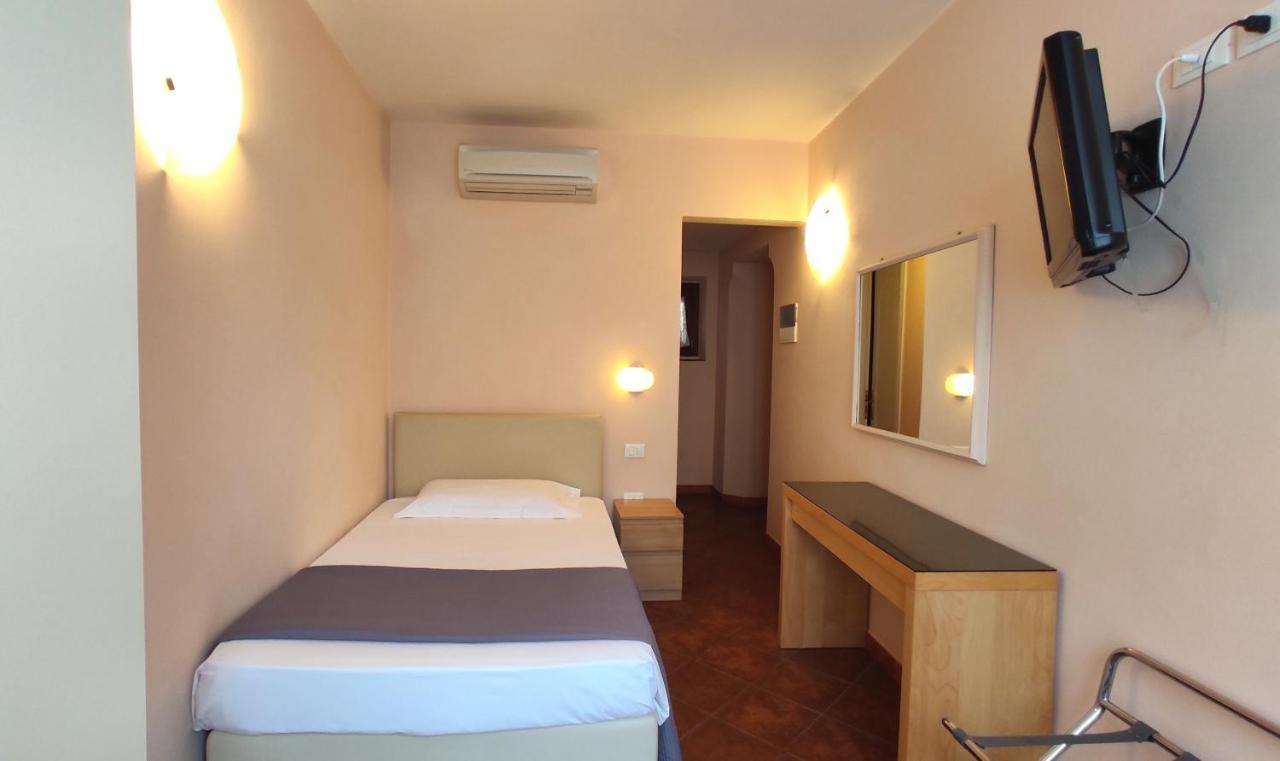 Hotel Rita Major Firenze Bagian luar foto
