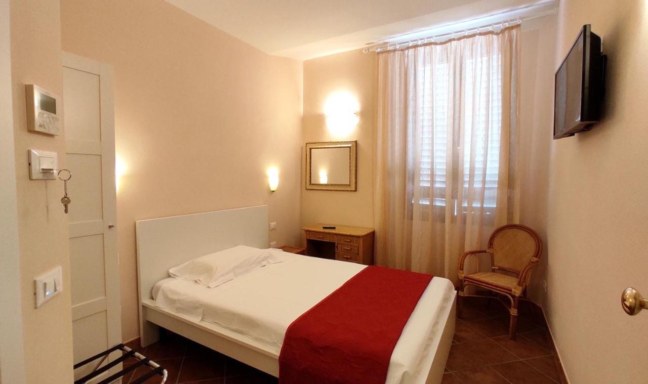 Hotel Rita Major Firenze Bagian luar foto