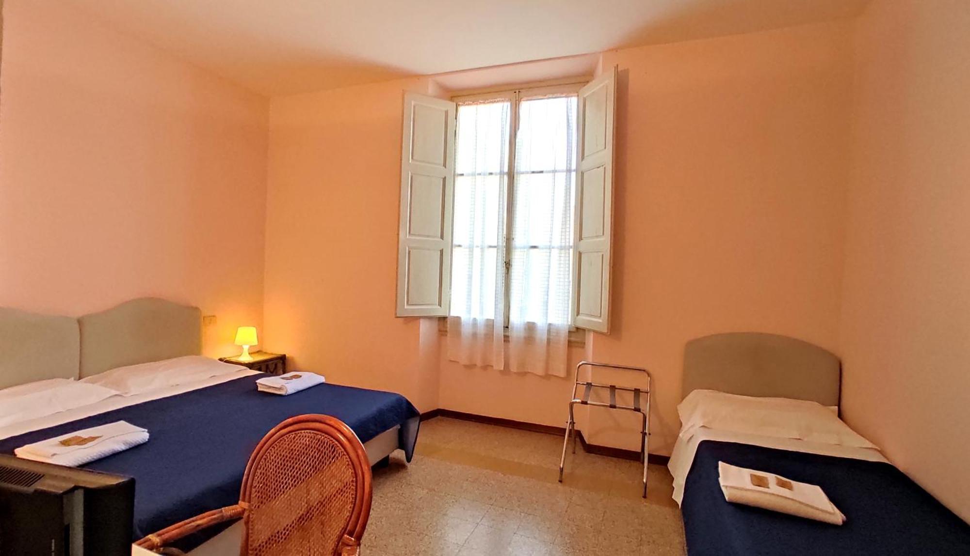 Hotel Rita Major Firenze Ruang foto