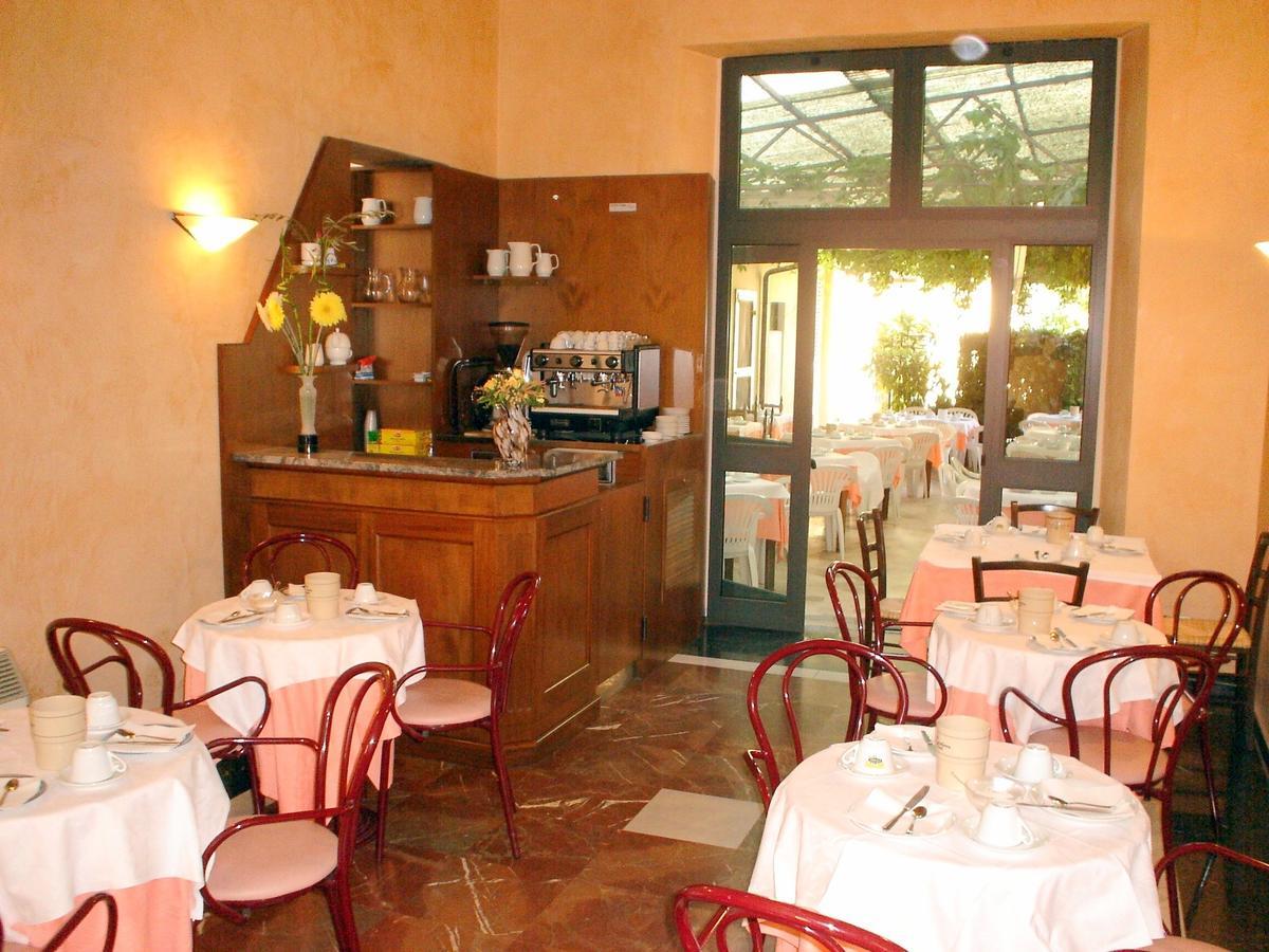 Hotel Rita Major Firenze Bagian luar foto